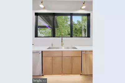 6913 Berkeley Street, Falls Church, VA 22043 - Photo 19