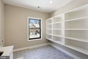 6913 Berkeley St, Falls Church, VA 22043 - Photo 57