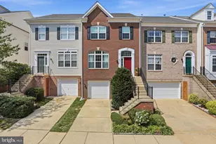 7348 Bloomington Ct, Springfield, VA 22150 - Photo 3
