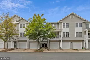 12877 Fair Briar Ln, Fairfax, VA 22033 - Photo 1