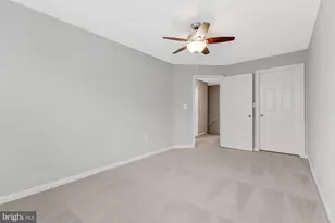 12877 Fair Briar Ln, Fairfax, VA 22033 - Photo 23