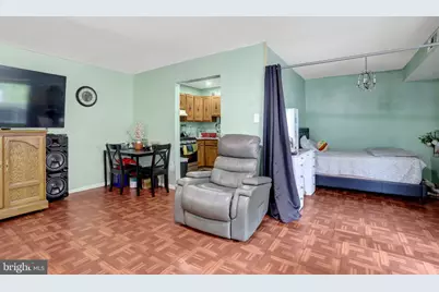 6133 Leesburg Pike #201, Falls Church, VA 22041 - Photo 9