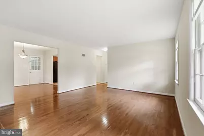 8621 Buckboard Drive, Alexandria, VA 22308 - Photo 7
