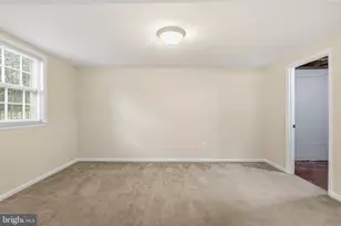 8621 Buckboard Dr, Alexandria, VA 22308 - Photo 21