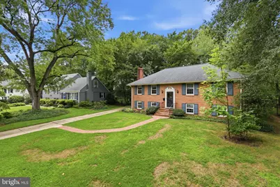 8621 Buckboard Drive, Alexandria, VA 22308 - Photo 3