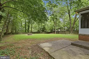 8621 Buckboard Dr, Alexandria, VA 22308 - Photo 31