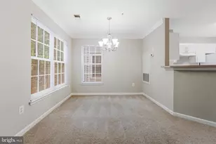 12747 Fair Briar Ln, Fairfax, VA 22033 - Photo 7