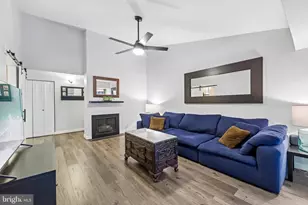 11809 Breton Ct, Reston, VA 20191 - Photo 5