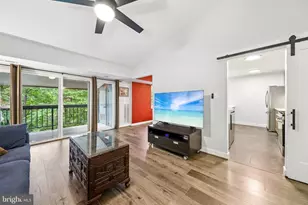 11809 Breton Ct, Reston, VA 20191 - Photo 7