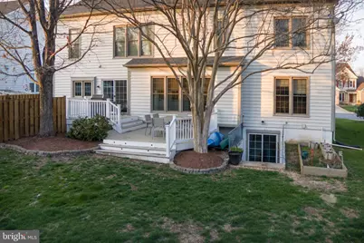 8622 Larkview Lane, Fairfax Station, VA 22039 - Photo 5