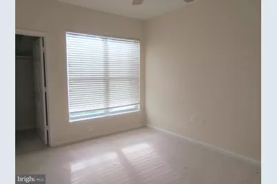 5109 Travis Edward Way #E, Centreville, VA 20120 - Photo 3
