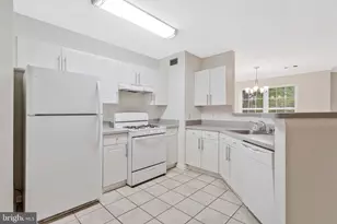 4507 Superior Square, Fairfax, VA 22033 - Photo 11