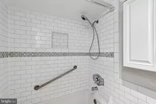 5904 Mt Eagle Dr, Alexandria, VA 22303 - Photo 37