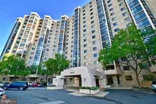 5904 Mt Eagle Dr, Alexandria, VA 22303 - Photo 1