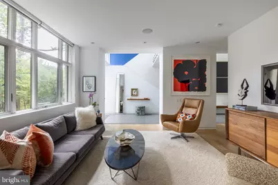 6016 Chesterbrook Road, McLean, VA 22101 - Photo 5