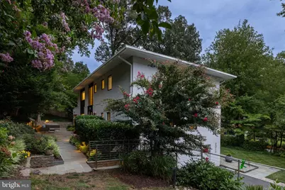 6016 Chesterbrook Road, McLean, VA 22101 - Photo 1