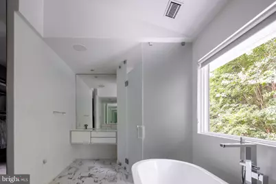6016 Chesterbrook Road, McLean, VA 22101 - Photo 39