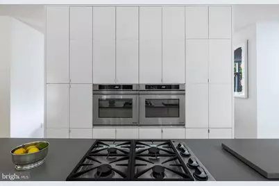 6016 Chesterbrook Road, McLean, VA 22101 - Photo 13