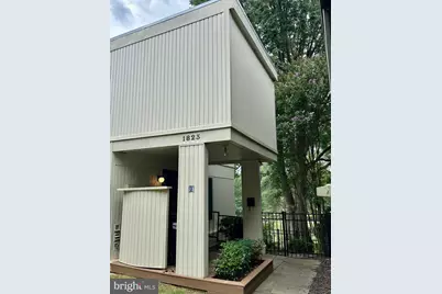 1823 N Shore Court, Reston, VA 20190 - Photo 1