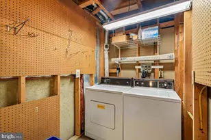 13479 Old Dairy Ct, Herndon, VA 20171 - Photo 39