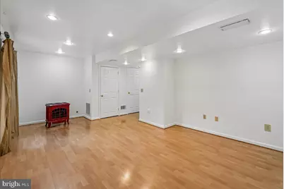 13479 Old Dairy Court, Herndon, VA 20171 - Photo 37