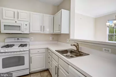 2433 Coopers Branch Court, Herndon, VA 20171 - Photo 15