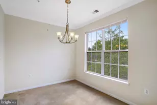 2433 Coopers Branch Ct, Herndon, VA 20171 - Photo 9