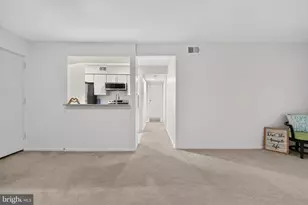 5757 Rexford Ct, Springfield, VA 22152 - Photo 7