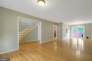 8315 Forrester Blvd, Springfield, VA 22152 - Photo 9