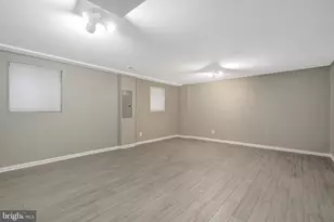 8315 Forrester Blvd, Springfield, VA 22152 - Photo 27