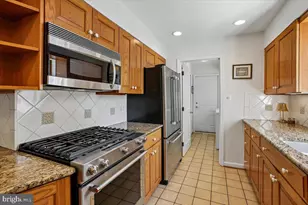 9415 Cello Ct, Vienna, VA 22182 - Photo 17