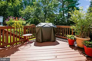 9415 Cello Ct, Vienna, VA 22182 - Photo 27