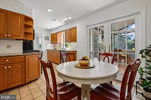 9415 Cello Ct, Vienna, VA 22182 - Photo 13