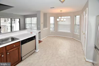 5612 Willoughby Newton Drive #37, Centreville, VA 20120 - Photo 9