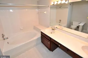 5612 Willoughby Newton Dr, Centreville, VA 20120 - Photo 15