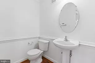 5675 Harrington Falls Ln, Alexandria, VA 22312 - Photo 9