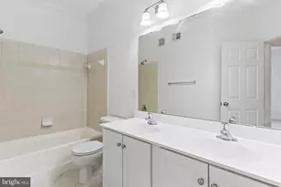 5675 Harrington Falls Ln, Alexandria, VA 22312 - Photo 29