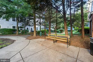 5675 Harrington Falls Ln, Alexandria, VA 22312 - Photo 43