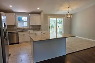12920 Framingham Ct, Herndon, VA 20171 - Photo 3