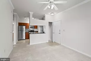 12929 Centre Park Cir, Herndon, VA 20171 - Photo 7