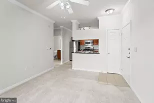 12929 Centre Park Cir, Herndon, VA 20171 - Photo 5