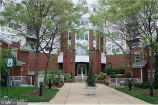 1645 International Dr, McLean, VA 22102 - Photo 23