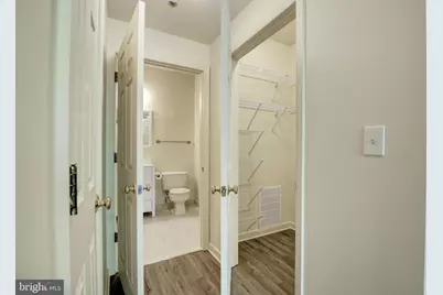 1645 International Drive #210, McLean, VA 22102 - Photo 5