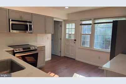 1636 Great Falls Street, McLean, VA 22101 - Photo 7