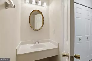 7594 Woodstown Dr, Springfield, VA 22153 - Photo 17