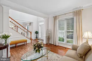8955 Birch Bay Cir, Lorton, VA 22079 - Photo 7