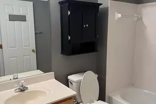 1588 Leeds Castle Dr, Vienna, VA 22182 - Photo 11