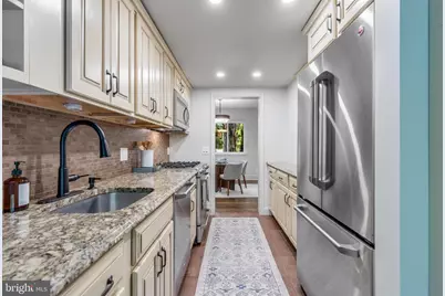 1518 Farsta Court, Reston, VA 20190 - Photo 11