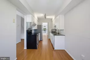 13945 Big Yankee Ln, Centreville, VA 20121 - Photo 15
