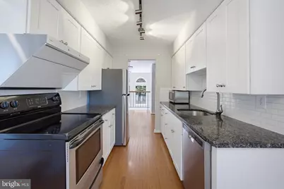 13945 Big Yankee Lane, Centreville, VA 20121 - Photo 17